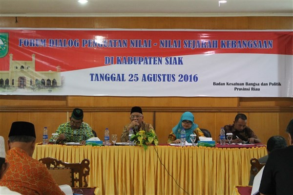 BAKESBANGPOL RIAU GELAR FORUM PENGUATAN NILAI - NILAI SEJARAH KEBANGSAAN